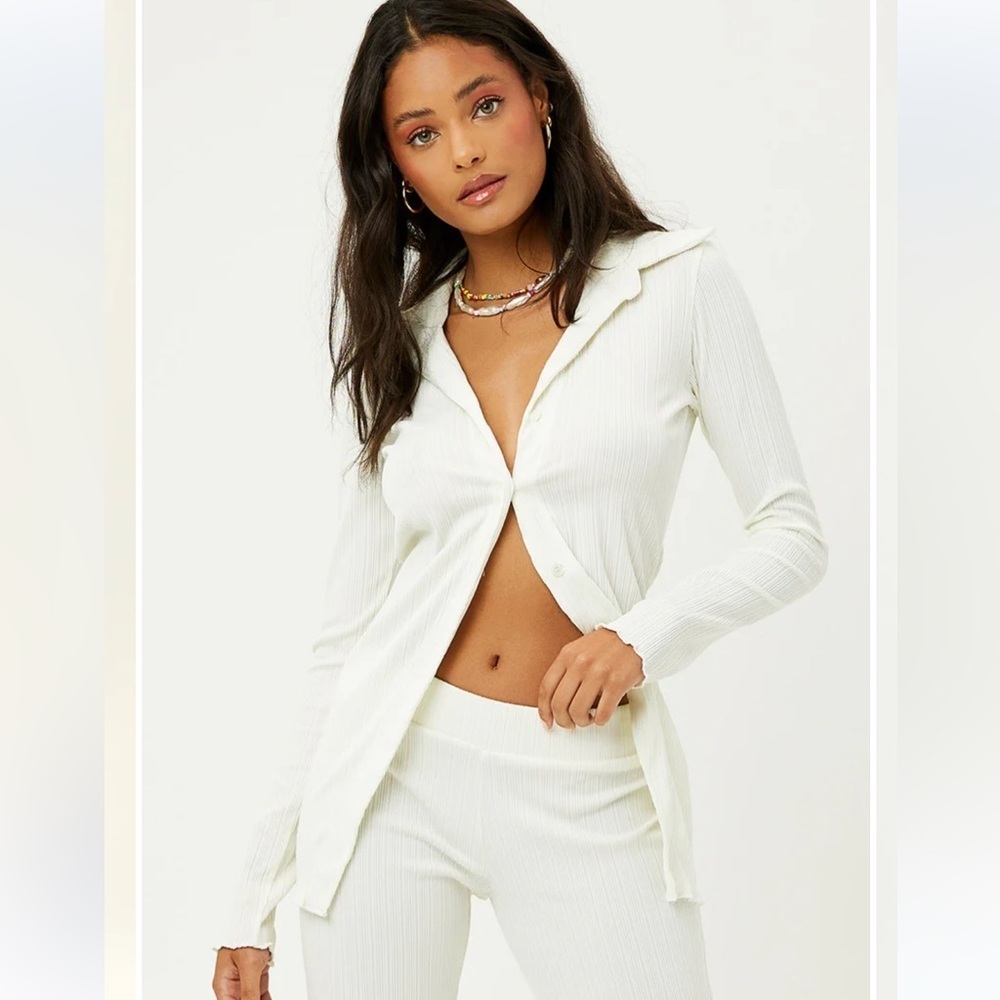 Frankie’s Bikinis Nova Plissé Long Sleeve Button Up Cannoli Size L